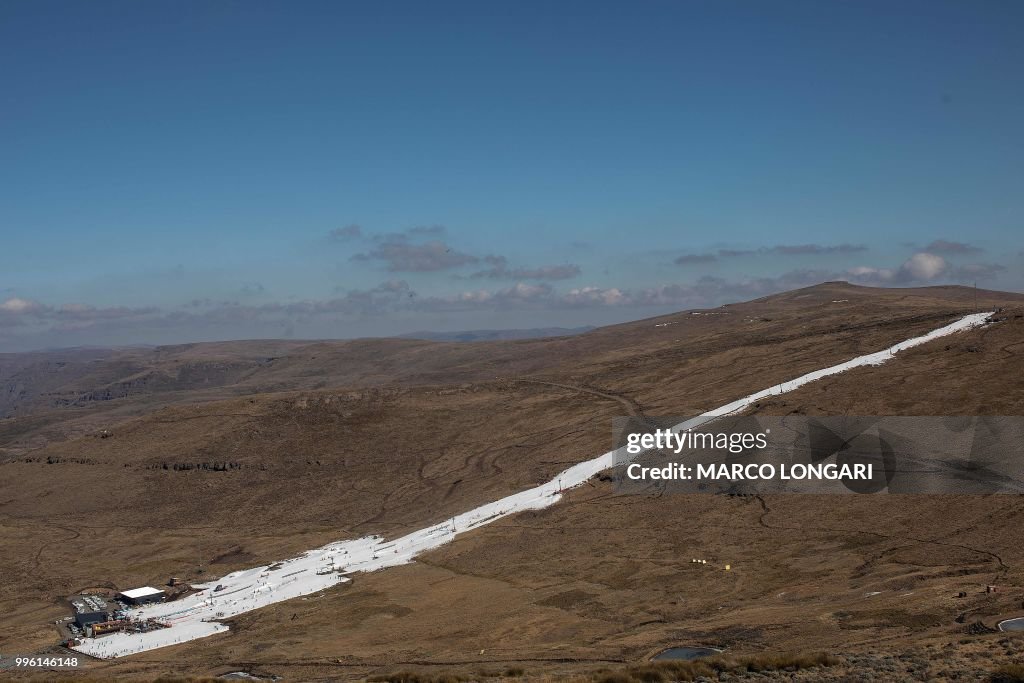 TOPSHOT-LESOTHO-ECONOMY-TOURISM-SKI-AFRICA