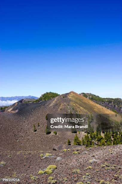 volcanic landscape, lava landscape, --ruta de los volcanes-- trail, volcano route, cumbre vieja natural park, la palma, canary islands, spain - ruta stock pictures, royalty-free photos & images