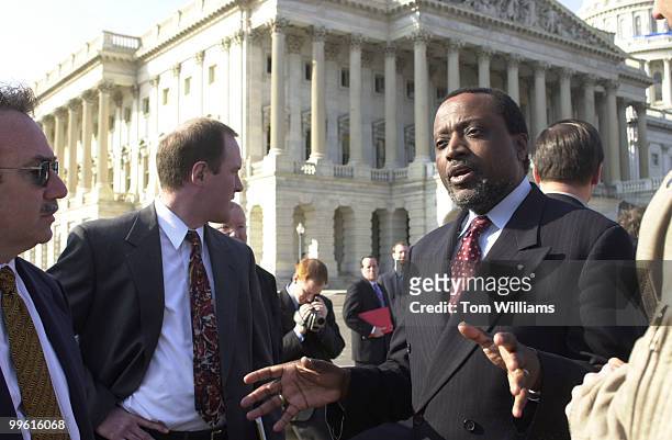 Presidential candidate Alan Keyes speaks after he joined a Capitol Hill press conference to support introduction of the "FDA Patient Rights Act" in...