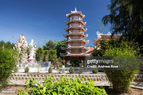 pagoda tower of the dieu an pagoda, thap cham, phan rang, ninh thuan, vietnam - phan rang stock pictures, royalty-free photos & images