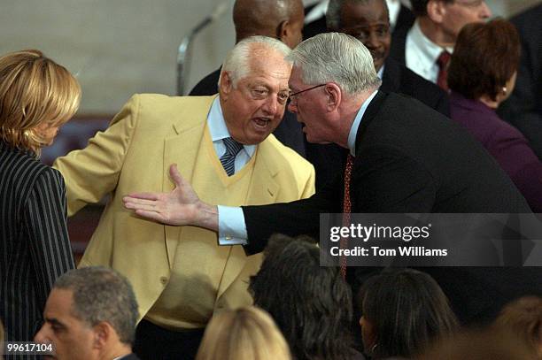 Former Dodger manager Tommy Lasorda, left, talks to Senator and former MLB player Jim Bunning, R-Ky., before the Congressional Gold Medal ceremony in...