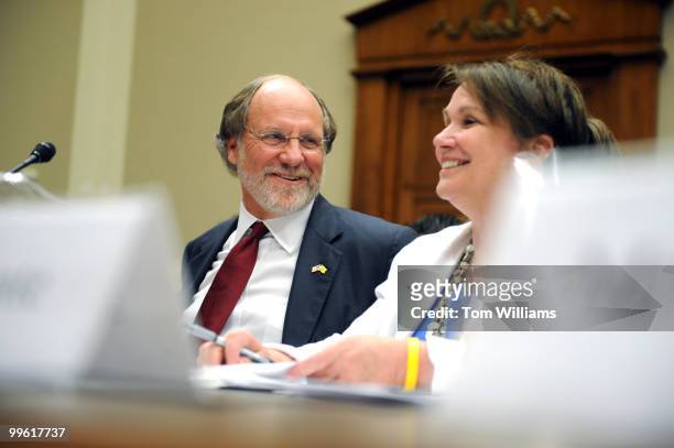Elizabeth Edwards, breast cancer survivor and senior fellow, Center for American Progress, and Gov. Jon Corzine, D-N.J., prepare to testify at a...