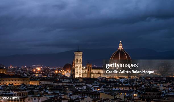 cattedrale di santa maria del fiore - fiore stock pictures, royalty-free photos & images