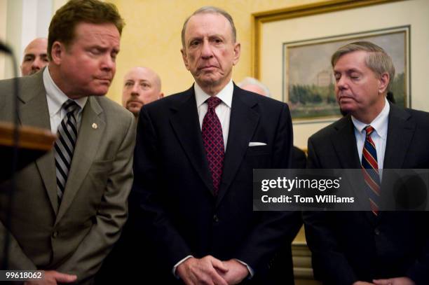 From left, Sens. Jim Webb, D-Va., Arlen Specter, D-Pa., and Lindsey Graham, R-S.C., conduct a news conference with police chiefs to encourage passage...