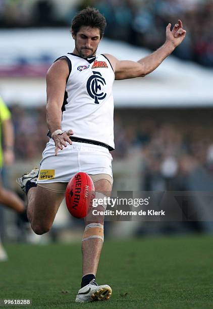 Jarrad Waite of the Blues kicks the ball during the round eight AFL match between the Port Adelaide Power and the Carlton Blues at AAMI Stadium on...