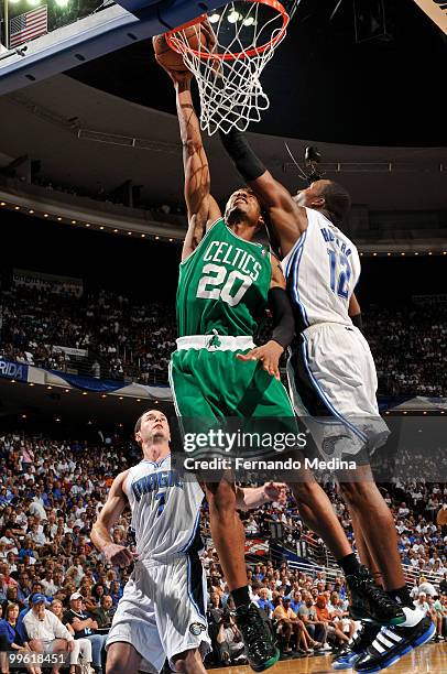 Dwight Howard of the Orlando Magic blocks a shot against Ray Allen of the Boston Celtics in Game One of the Eastern Conference Finals during the 2010...