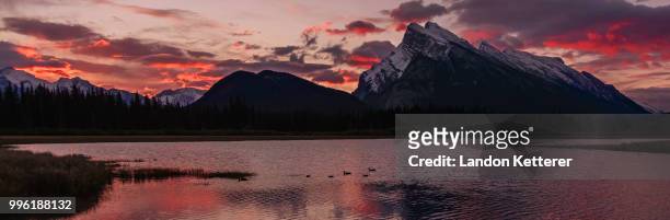 red vermillion lakes in bnp - vermillion stock pictures, royalty-free photos & images