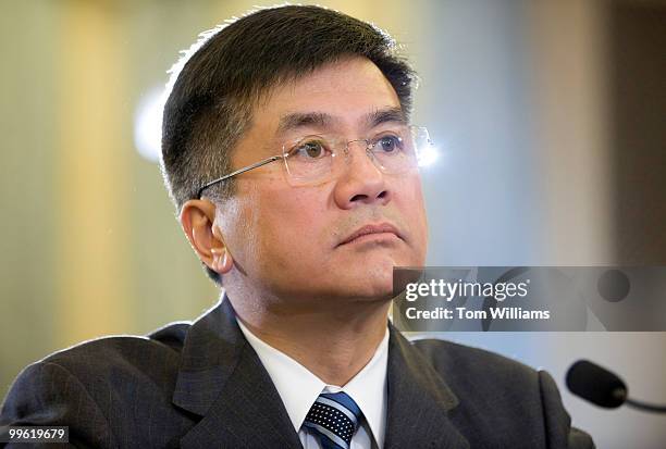 Nominee for Commerce secretary former Gov. Gary Locke, D-Wash., prepares to testify at his confirmation hearing before a Senate Commerce, Science and...