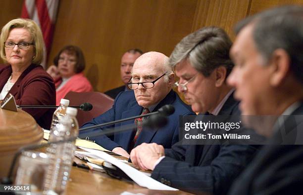 From left, Sens. Claire McCaskill, D-Mo., Herb Kohl, D-Wisc., Gordon Smith, R-Ore, and Mel Martinez, R-Fla., attend a hearing by the Senate Special...