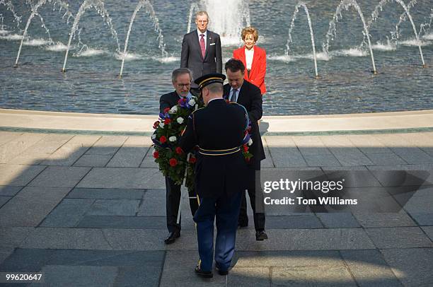 Steven R Lay 22,767 太平洋戦争 Stock Photos, High-Res Pictures, and Images - Getty Images