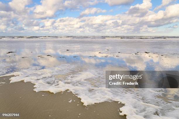 north beach, north sea, langeoog, east frisian islands, east frisia, lower saxony, germany - langeoog stock pictures, royalty-free photos & images