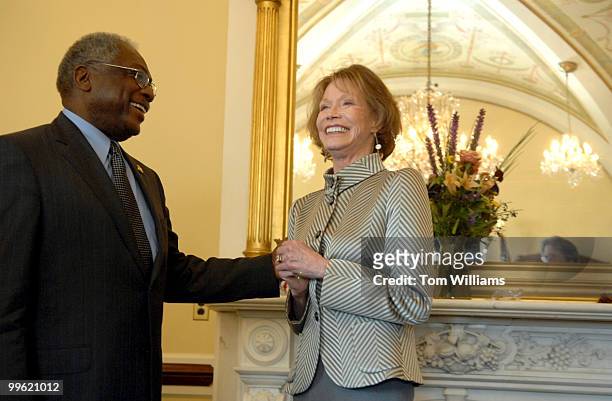 House Majority Whip Jim Clyburn, D-S.C., talks with Juvenile Diabetes Research Foundation International chairman Mary Tyler Moore after meeting with...