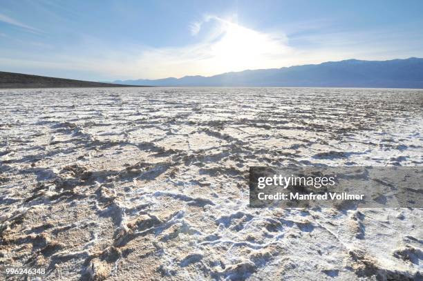 badwater basin, huge salt lake, the lowest point in north america, 86 m below sea level, death valley, nevada, united states - lowest point stock pictures, royalty-free photos & images