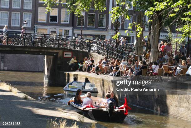 amsterdam city during summer - paulo amorim stock pictures, royalty-free photos & images