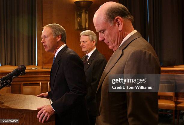 Sens. Don Nickles, R-Okla., and Zell Miller, D-Ga., and Secretary of the Treasury Thomas Snow, speaks at a news conference in Dirksen, discussing the...