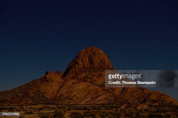 spitzkoppe at night, erongo region, damaraland, namibia - kunene region bildbanksfoton och bilder