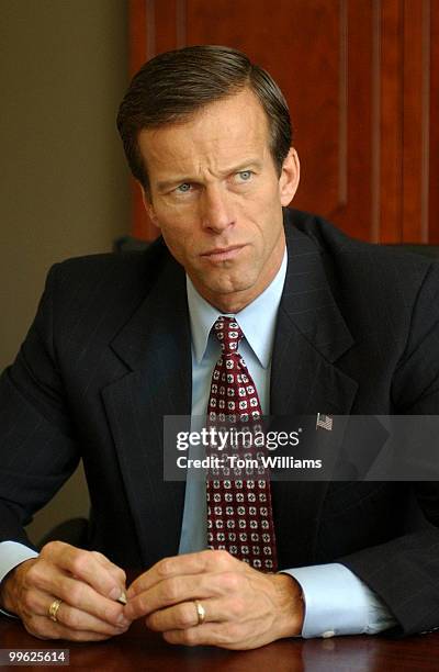 Senator-elect John Thune, R-S.D., is interviewed in the Roll Call offices.