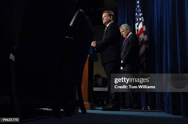 Sen. Jim Webb, D-Va., left, and Sen. Chuck Hagel, R-Neb., conduct a news conference on an amendment that they plan to re-introduce today to the...