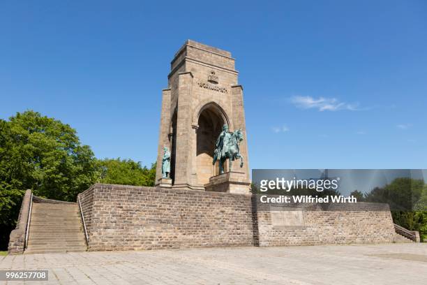 monument to kaiser wilhelm i., dortmund, ruhr area, north rhine-westphalia, germany - memorial kaiser wilhelm stock pictures, royalty-free photos & images