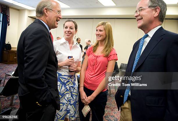 Rep. Jim Cooper, D-Tenn., far right, and his interns Ashley Drinnon, right, and Page Krugman, talk with David Walker, former comptroller general,...