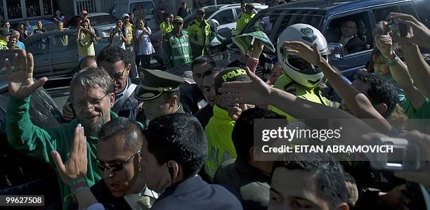 Colombian presidential candidate for the Green Party, Antanas Mockus , greets supporters as he arrives to a rally in Bogota on May 16, 2010. Colombia...