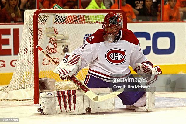 Jaroslav Halak of the Montreal Canadiens makes a save against the Philadelphia Flyers in Game 1 of the Eastern Conference Finals during the 2010 NHL...