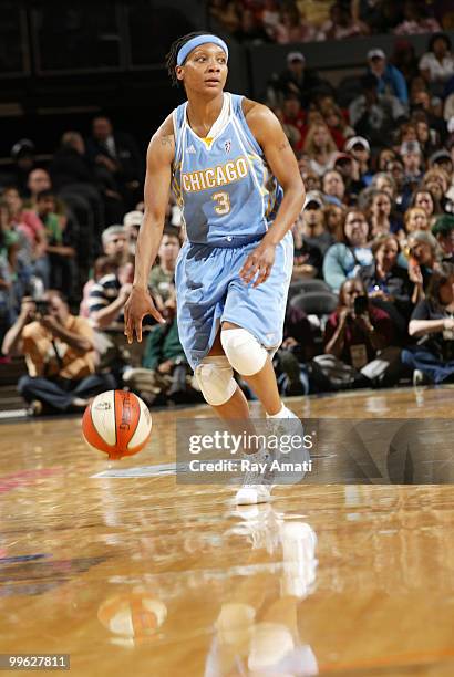 Dominique Canty of the Chicago Sky brings the ball downcourt against the New York Liberty during the game on May 16, 2010 at Madison Square Garden in...