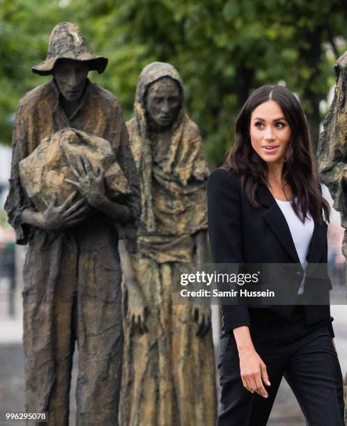 Meghan, Duchess of Sussex visits the Famine Memorial during their visit to Ireland on July 11, 2018 in Dublin, Ireland.