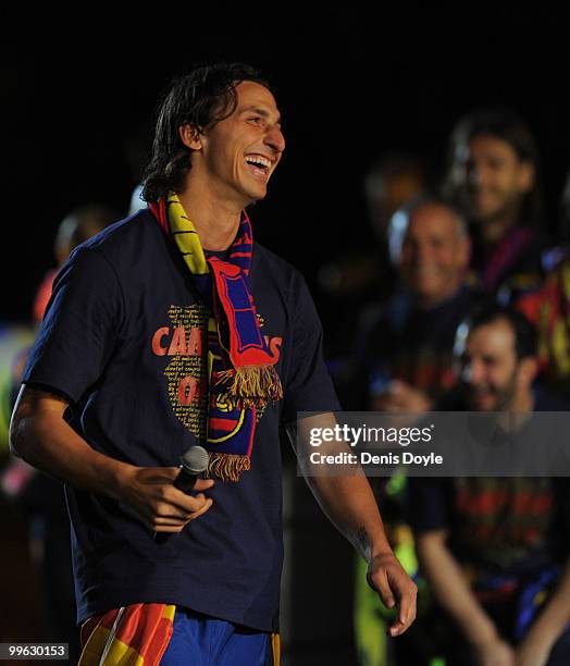 Zlatan Ibrahimovic of Barcelona celebrates with teamates after Barcelona beat Real Valladolid 4-0 to clinch La Liga title after their match at Camp...