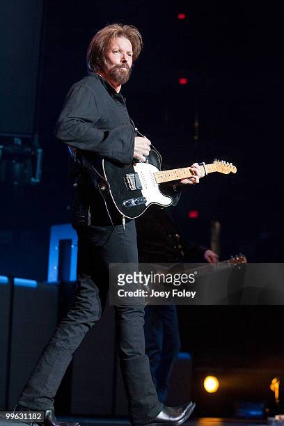 Ronnie Dunn of Brooks & Dunn performs in concert during "The Last Rodeo" Tour at the Jerome Schottenstein Center on May 16, 2010 in Columbus, Ohio.