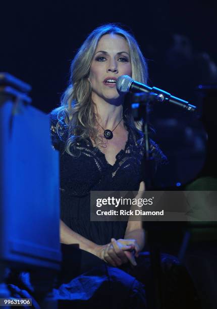 Singer/Songwriter Sheryl Crow performs during the Music City Keep on Playin' benefit concert at the Ryman Auditorium on May 16, 2010 in Nashville,...