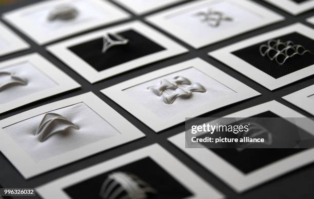 July 2018, Germany, Halle/Saale: Dorothea Lang shows fabric studies from her master thesis 'Mit 4D-Druck zur Bewegung' during a pre-tour of the...