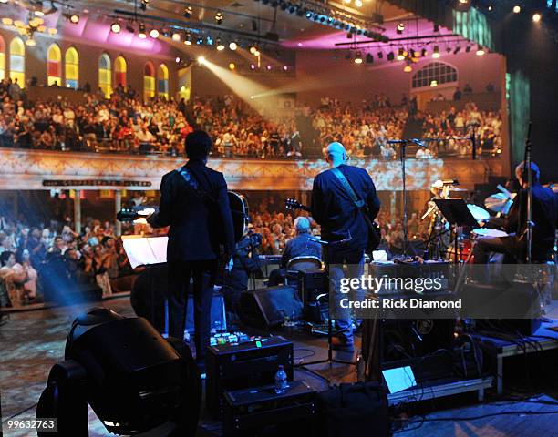 Singer/Songwriter Brad Paisley performs during the Music City Keep on Playin' benefit concert at the Ryman Auditorium on May 16, 2010 in Nashville,...