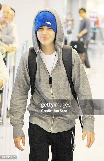 Singer songwriter Justin Bieber Sighting at Narita International Airport on May 17, 2010 in Narita, Japan.