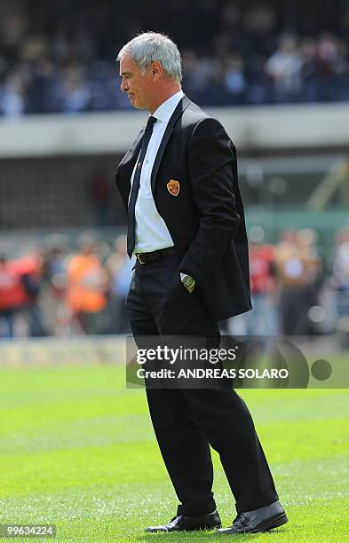 Roma's coach Claudio Ranieri reacts before his team's Italian Serie A last season match against Chievoon May 16, 2010 at Verona's stadium. AFP PHOTO...