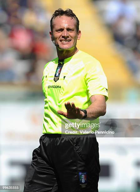 Referee Emiliano Gallione during the Serie A match between Parma FC and AS Livorno Calcio at Stadio Ennio Tardini on May 16, 2010 in Parma, Italy.