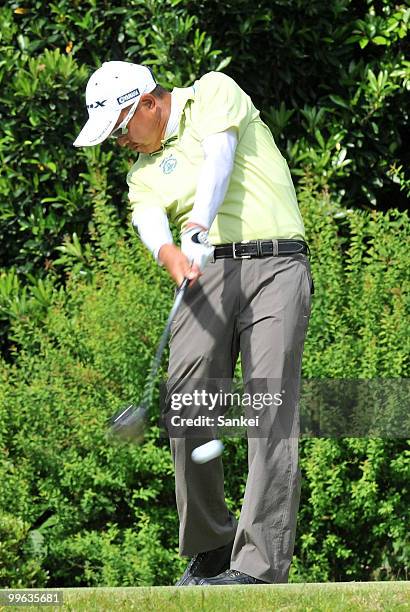 Toru Taniguchi hits a tee shot during the third round of Japan's PGA Championship Nissin Cup Noodles Cup at Passage Kinkai Island Golf Club on May...