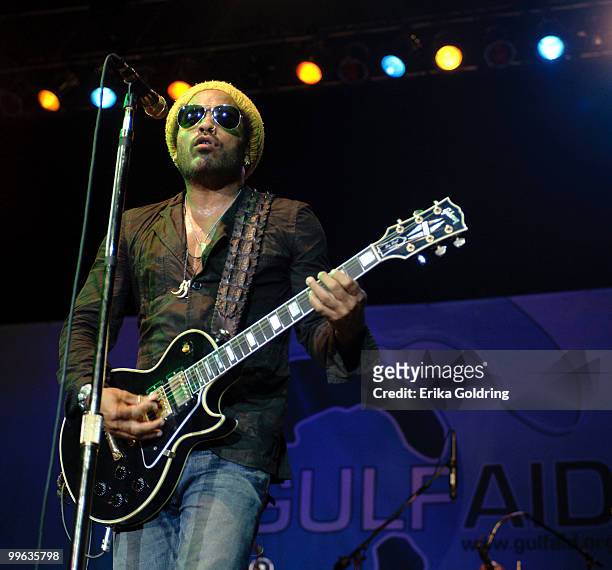 Lenny Kravitz performs at the GULF AID benefit concert at Mardi Gras World River City on May 16, 2010 in New Orleans, Louisiana.