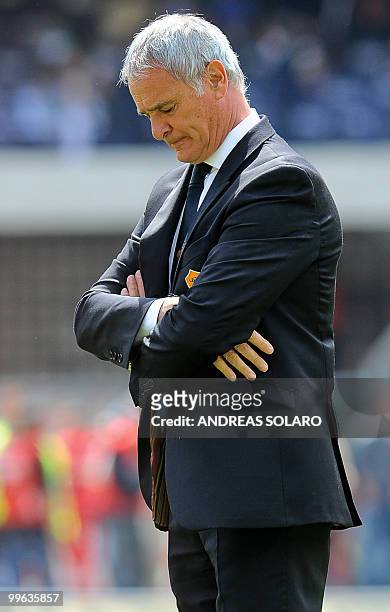 Roma's coach Claudio Ranieri reacts during his team's Italian serie A football match against Chievo at Marc'Antonio Bentegodi stadium in Verona on...