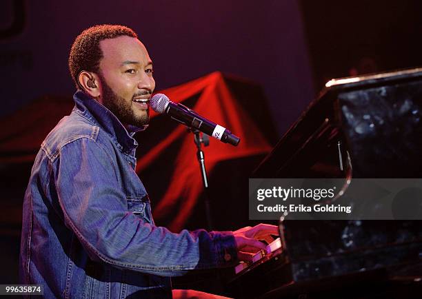 John Legend performs at the GULF AID benefit concert at Mardi Gras World River City on May 16, 2010 in New Orleans, Louisiana.