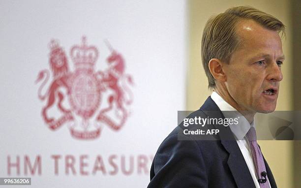 David Stack Treasury Credit Based Photos and Premium High Res Pictures - Getty Images
