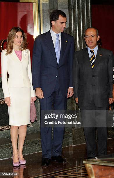 Princess Letizia of Spain, Prince Felipe of Spain and Mexican President Felipe Calderon attend the opening of the 'I Foro Espana-Mexico', at the...