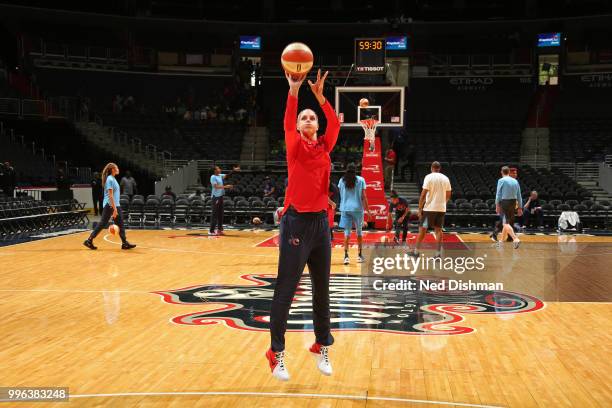 Elena Delle Donne of the Washington Mystics warms up before the game against the Atlanta Dream on July 11, 2018 at Capital One Arena in Washington,...