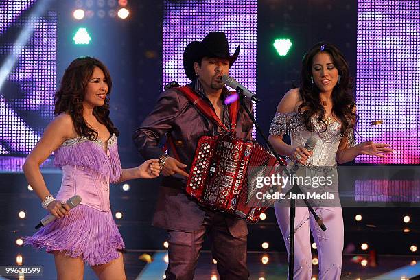 Mayrene, Roy and Diana sing during the 8th concert of the reality show Second Chance, of TV Azteca, at Churubusco Studies on Mayn 16, 2010 in Mexico...