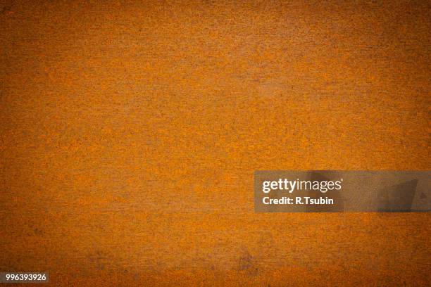 rusty metal material plate background - sepiakleurig stockfoto's en -beelden