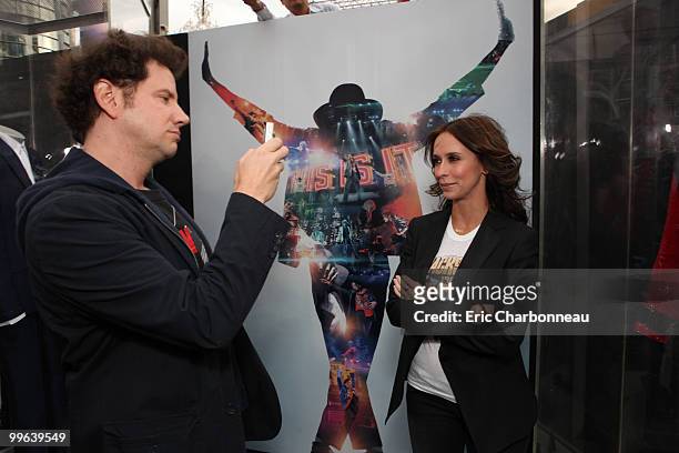 Jamie Kennedy and Jennifer Love Hewitt at Columbia Pictures' Premiere of Michael Jackson's "This Is It" on October 27, 2009 at the Nokia Theatre L.A....