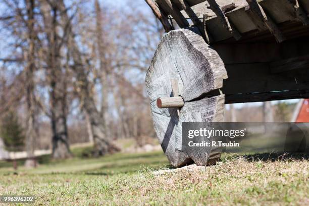 old traditional cart wooden wheel - horse pulling wagon stock pictures, royalty-free photos & images