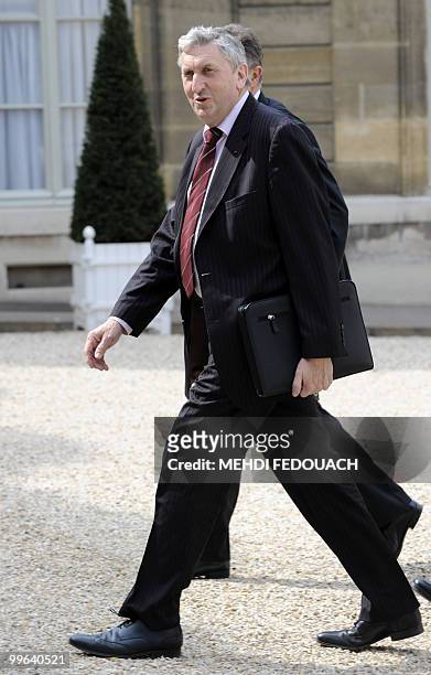 President of the main farmers' union, National Farmers union , Jean-Michel Lemetayer arrives at the presidential Elysee palace in Paris on May 17,...