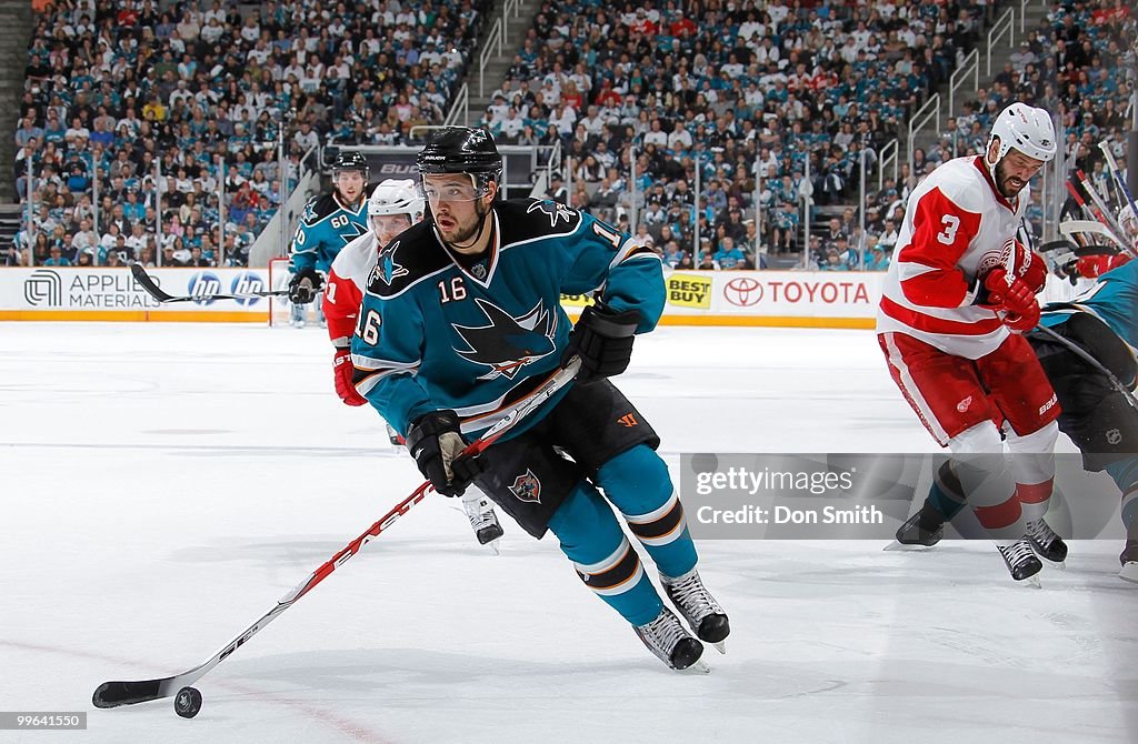 Detroit Red Wings v San Jose Sharks - Game Five
