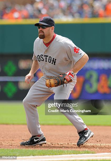 Kevin Youkilis of the Boston Red Sox fields against the Detroit Tigers during the game at Comerica Park on May 16, 2010 in Detroit, Michigan. The...